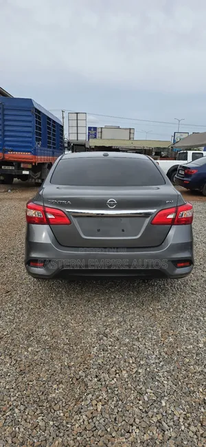 Nissan Sentra SV 2018 Gray