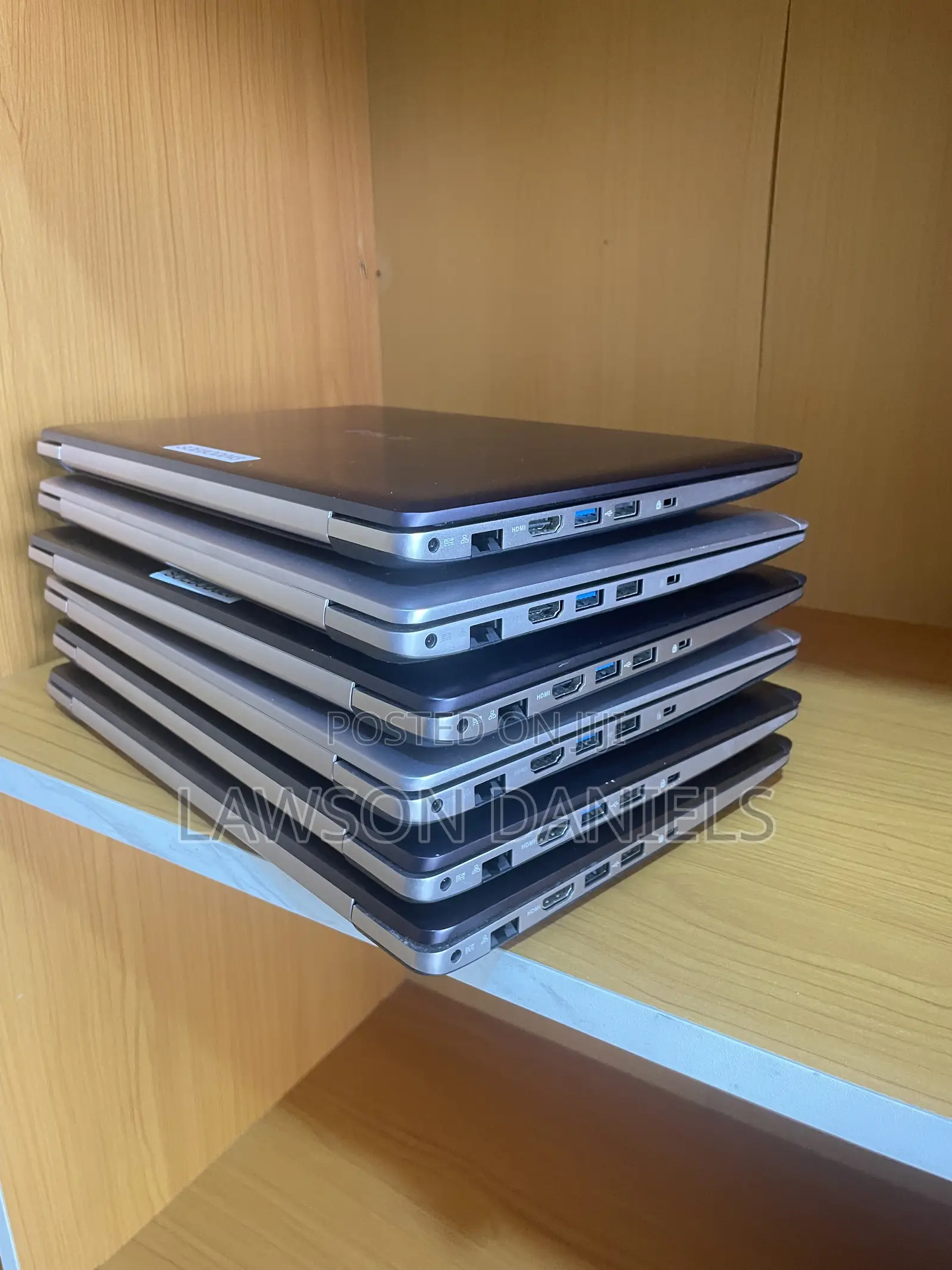 Laptop Asus X201E 4GB Intel Core i3 HDD 500GB