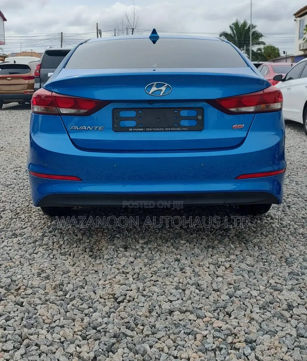 Hyundai Avante 2017 Blue