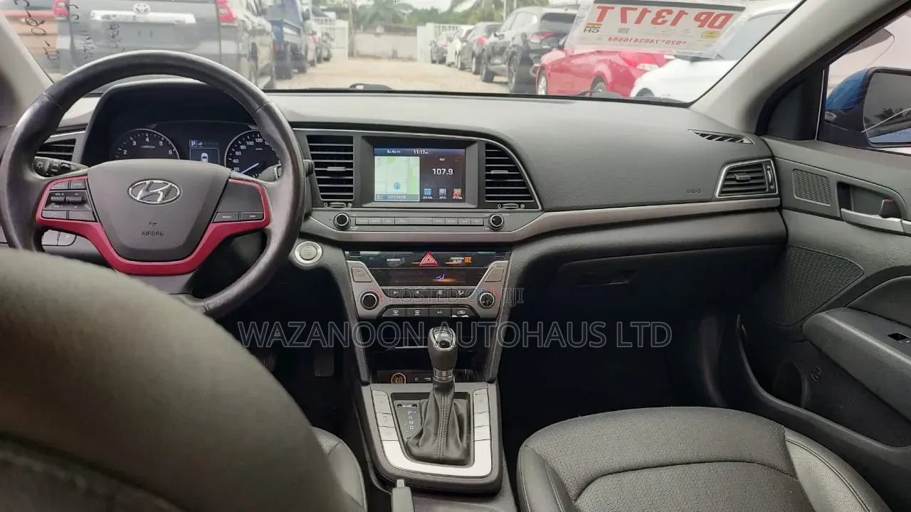 Hyundai Avante 2017 Blue