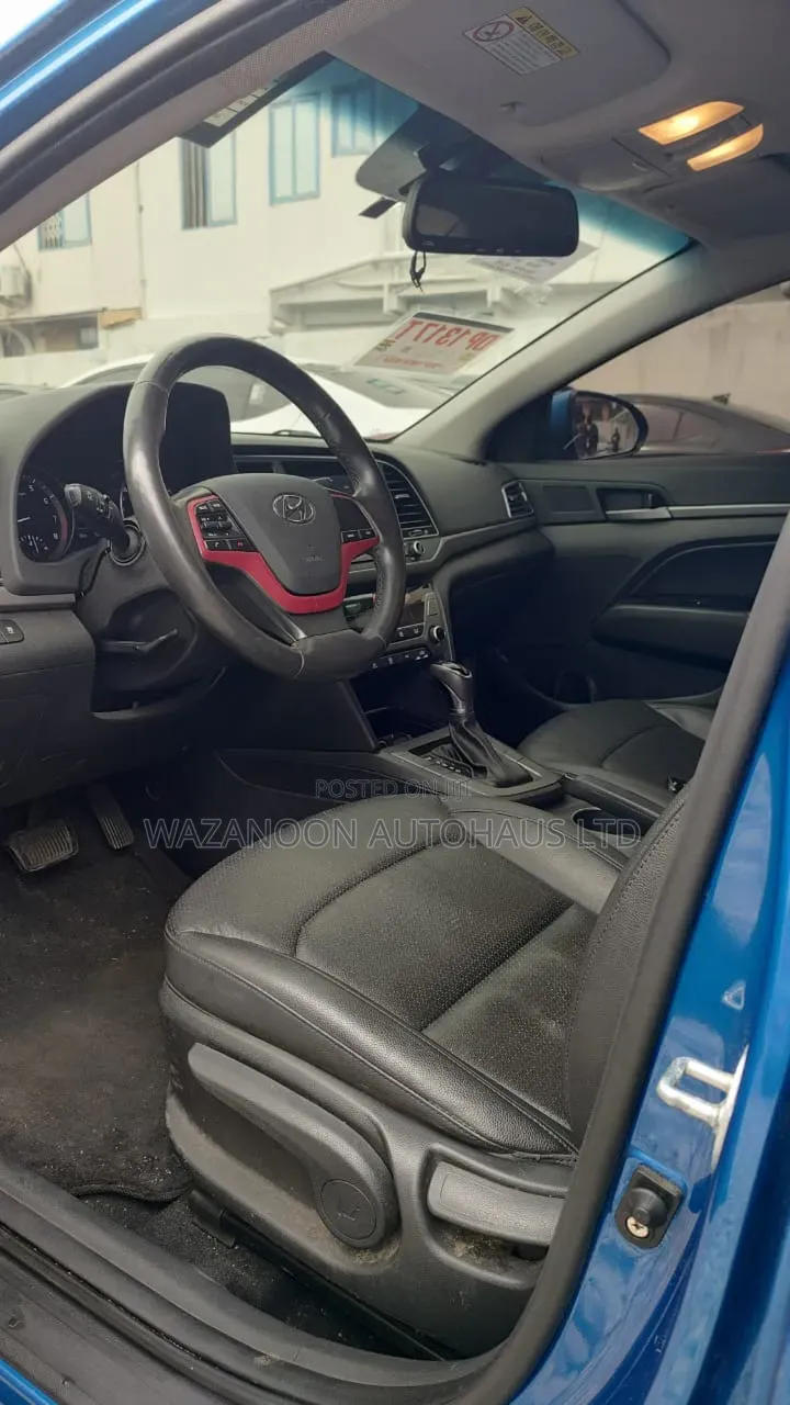 Hyundai Avante 2017 Blue