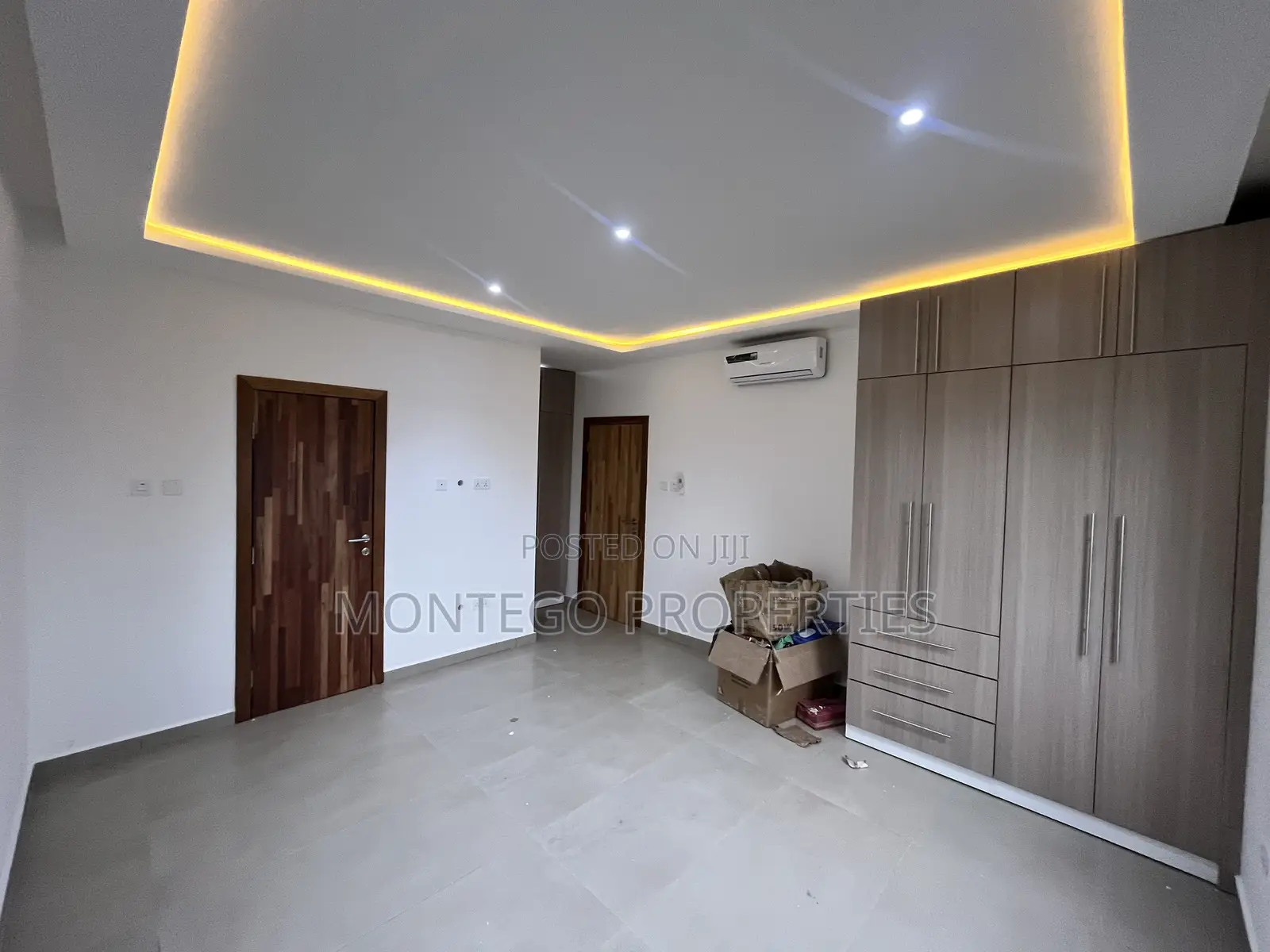 4bdrm Townhouse / Terrace in East Legon for rent