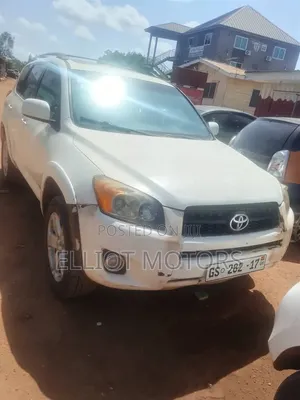 Toyota RAV4 2.5 4x4 2012 White