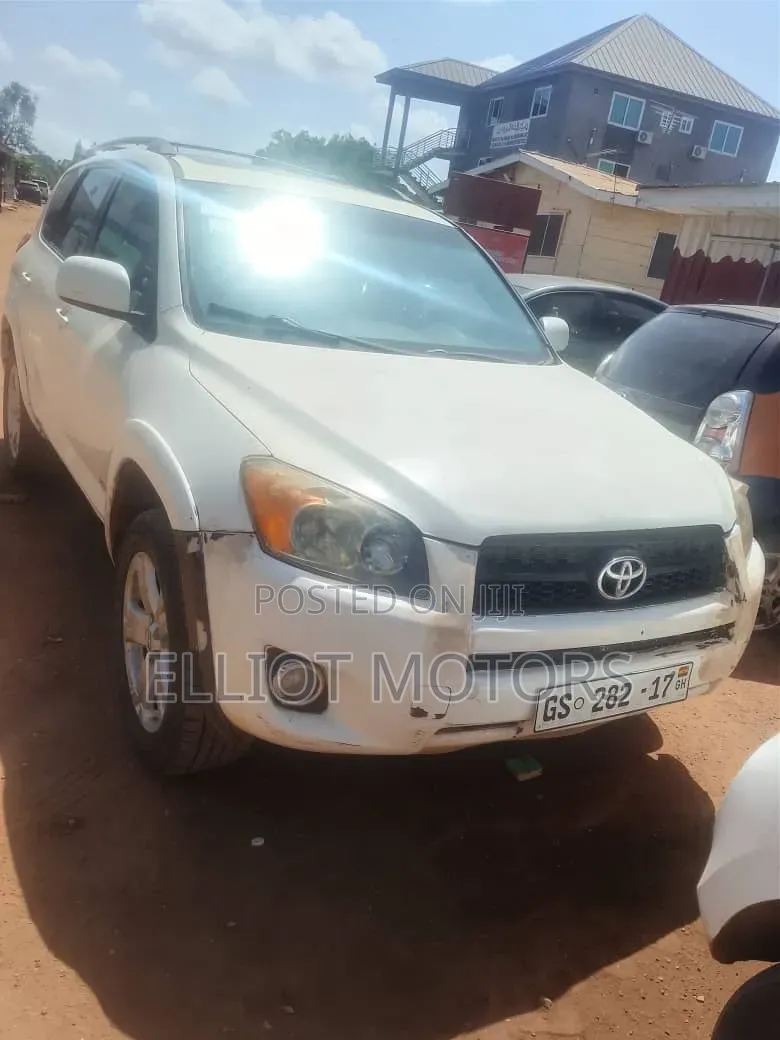 Toyota RAV4 2.5 4x4 2012 White