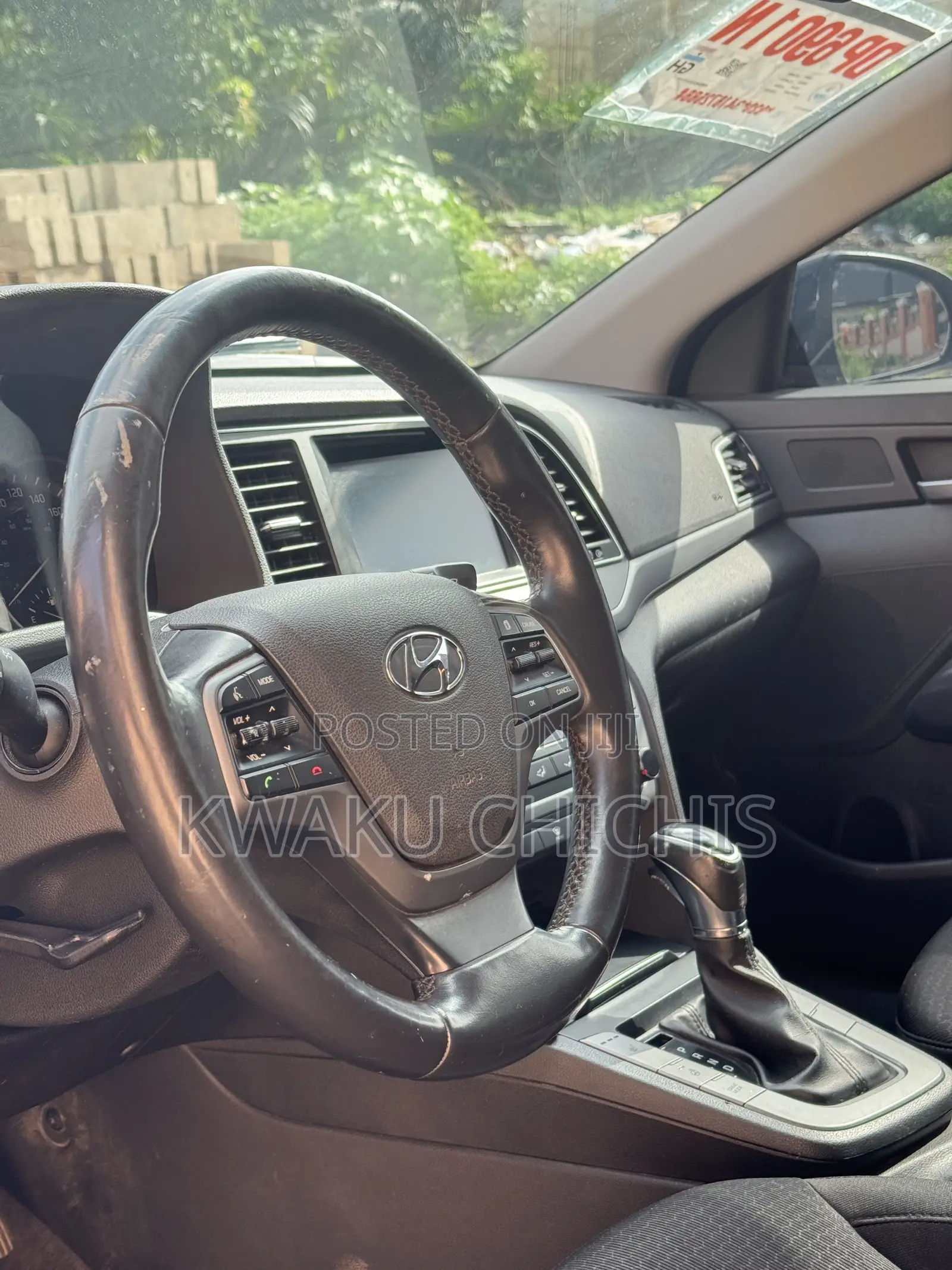Hyundai Elantra SE Sedan FWD (2.0L 4cyl 6M) 2017 Black