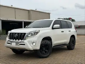 Toyota Land Cruiser Prado 4.0 Petrol GX-L 2015 White