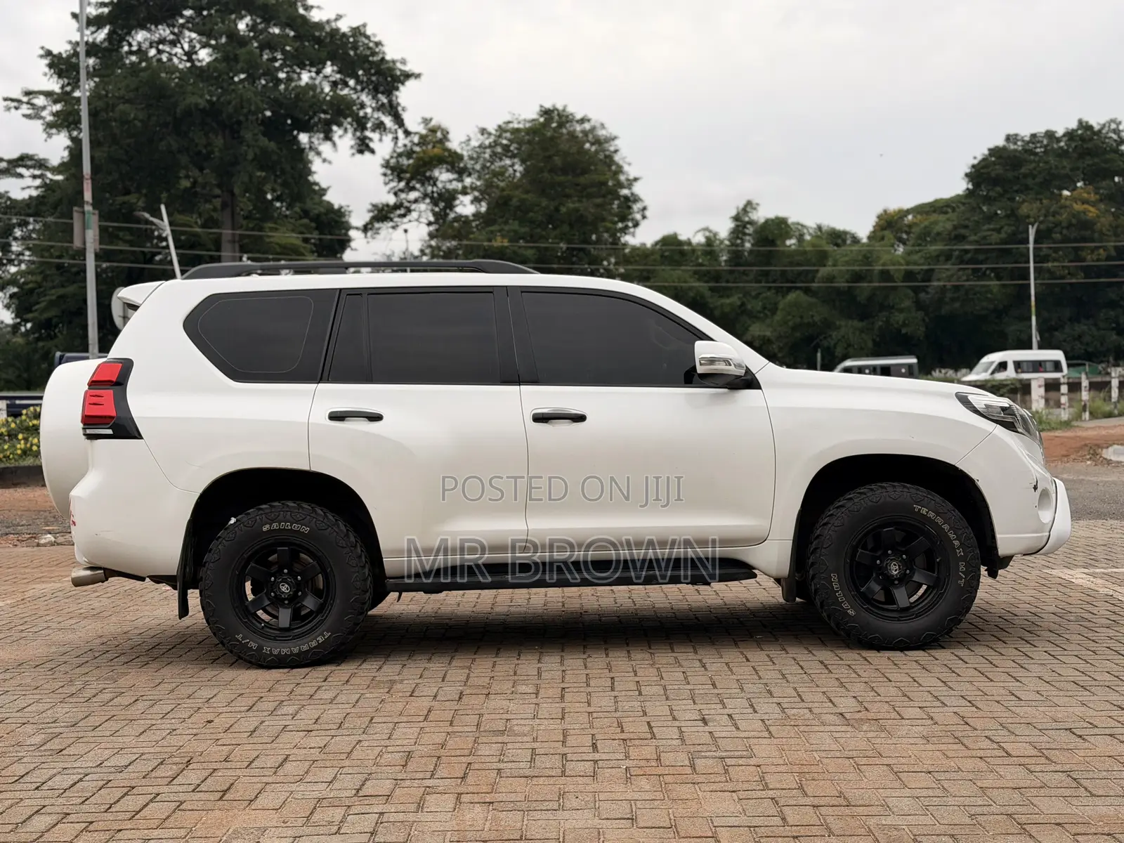 Toyota Land Cruiser Prado 4.0 Petrol GX-L 2015 White