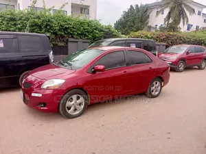 Toyota Yaris 2010 Red