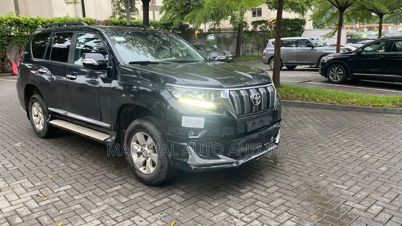 Toyota Land Cruiser Prado 2.8 2020 Black