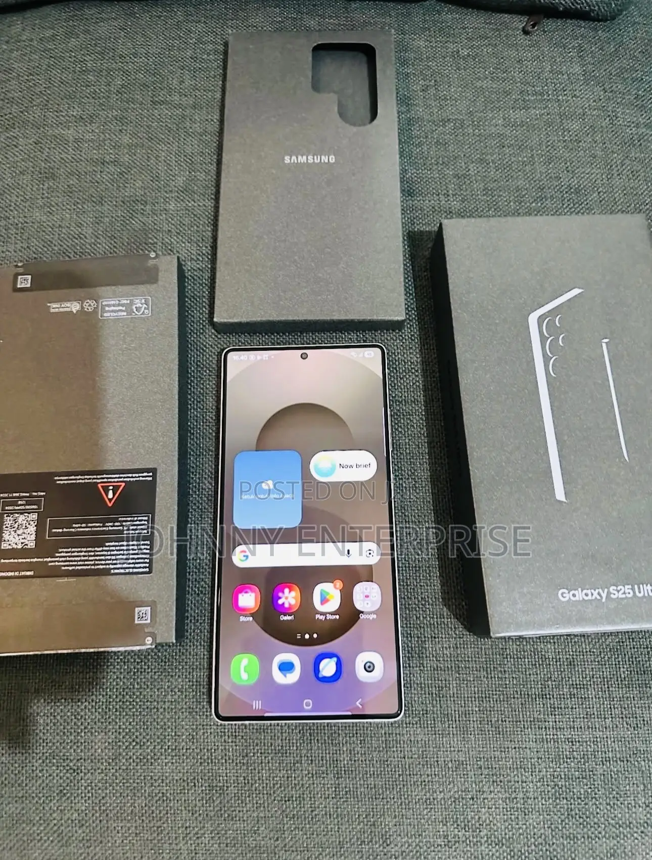 New Samsung Galaxy S25 Ultra 1 TB Gold