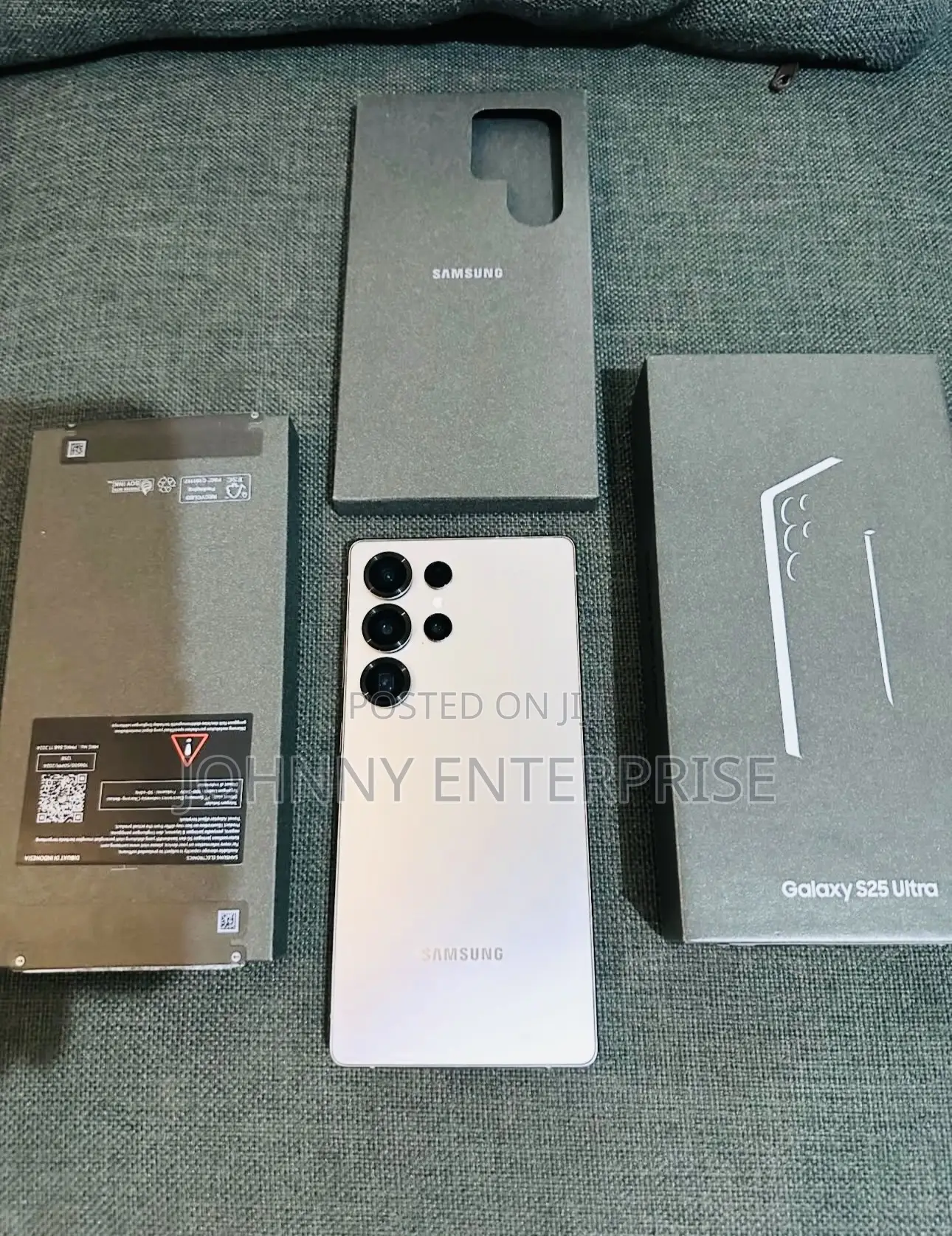 New Samsung Galaxy S25 Ultra 1 TB Gold