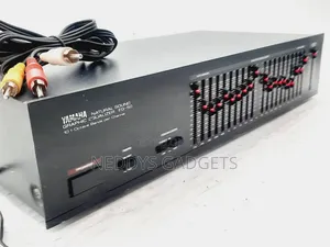 Yamaha Eq-50 Natural Sound 10 Band Graphic Equalizer