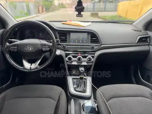 Hyundai Elantra 2020 Black