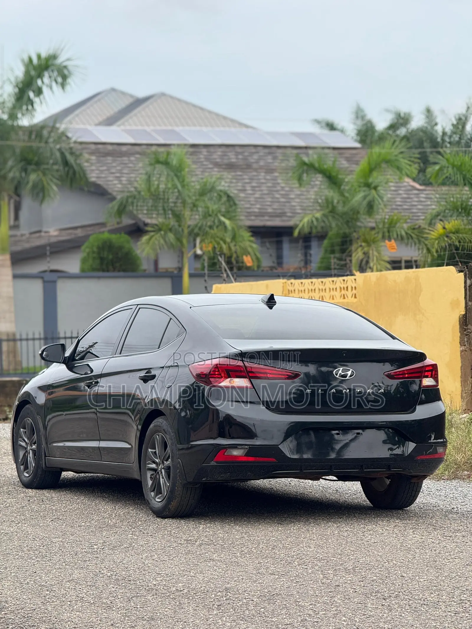 Hyundai Elantra 2020 Black