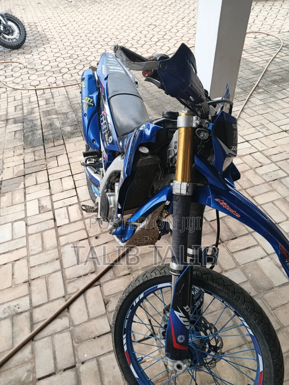 Yamaha 2017 Blue