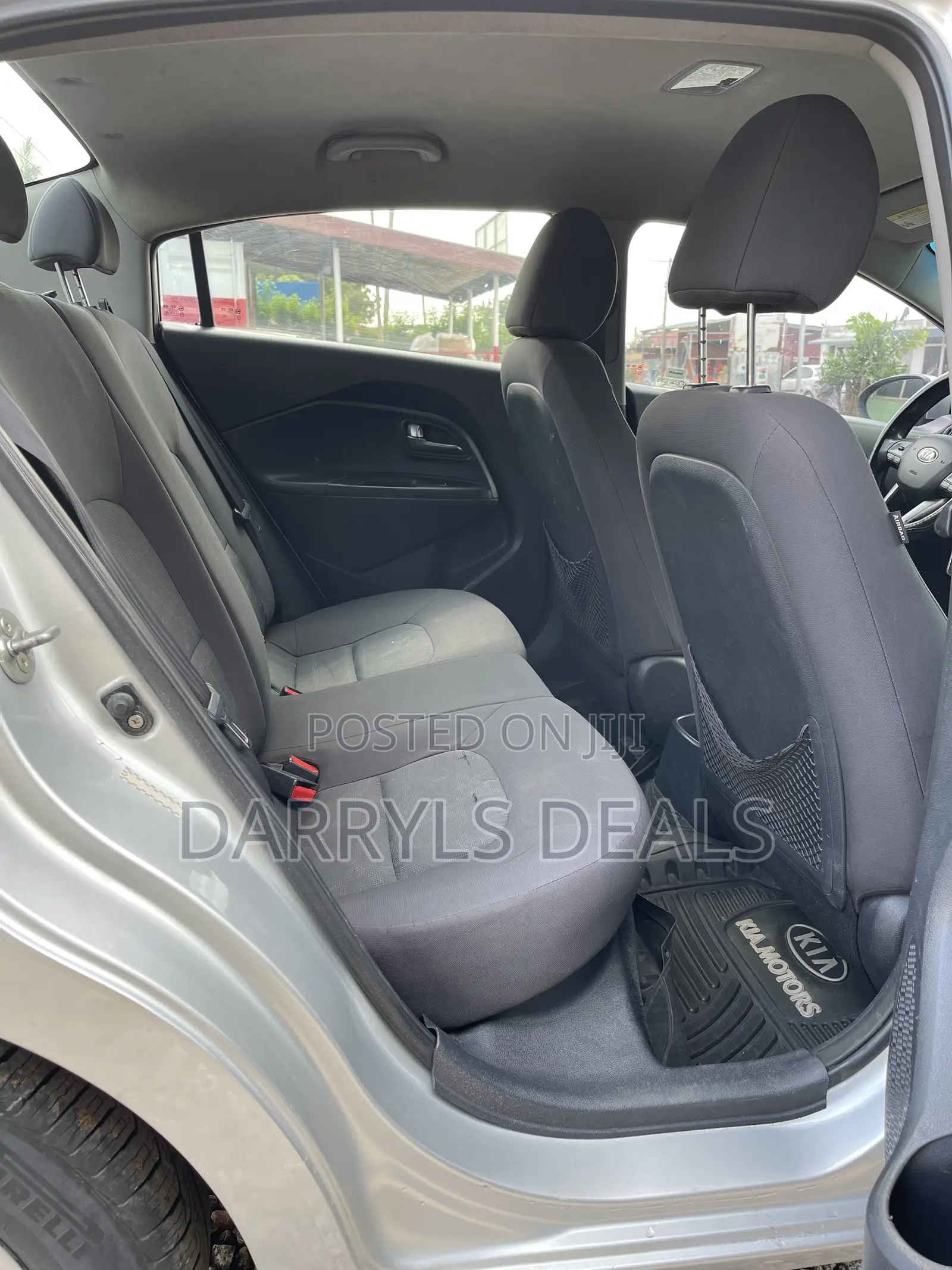 Kia Rio EX 4dr Sedan (1.6L 4cyl 6A) 2013 Silver