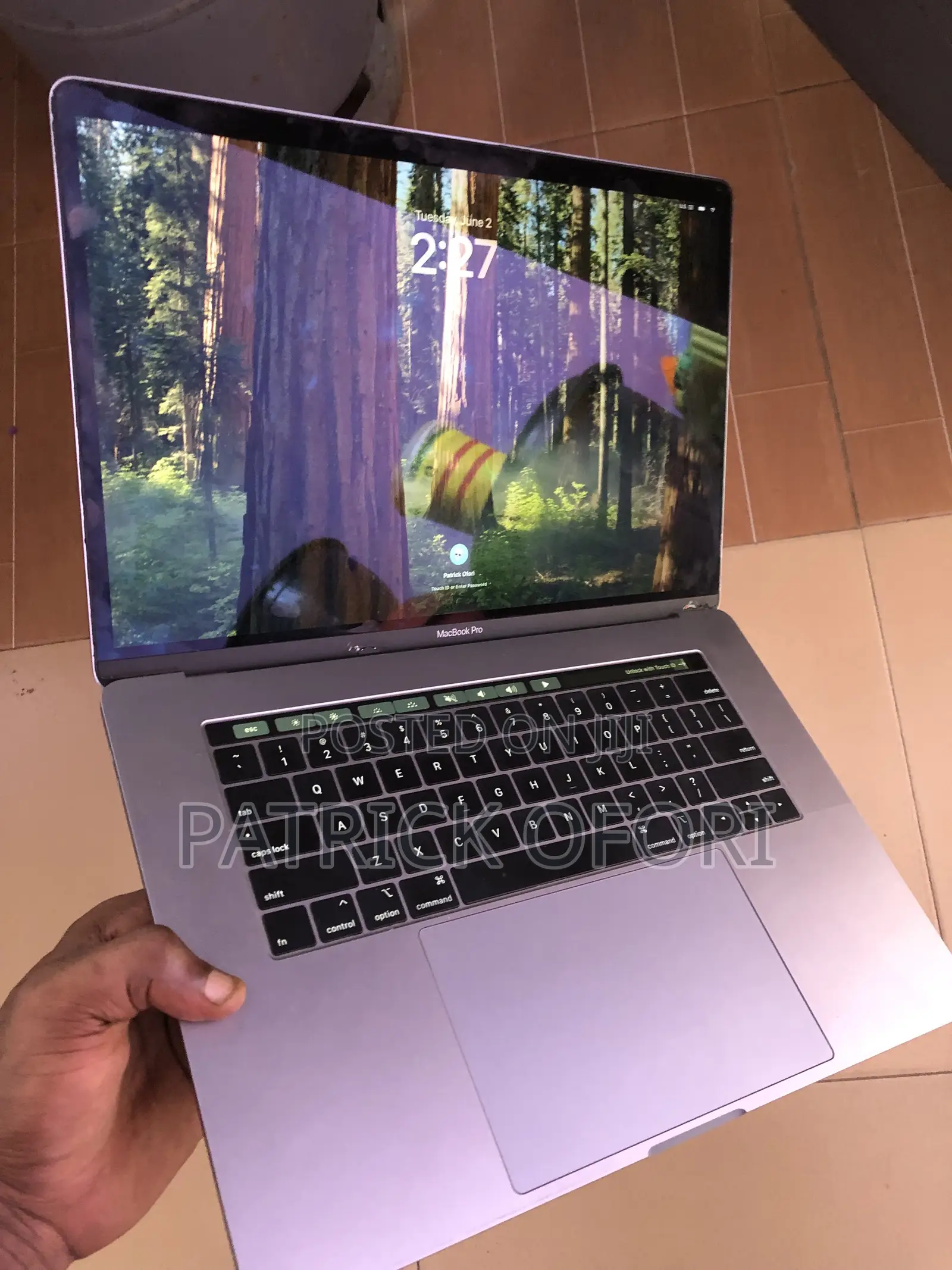 Laptop Apple MacBook Pro 2018 16GB Intel Core i7 SSD 256GB
