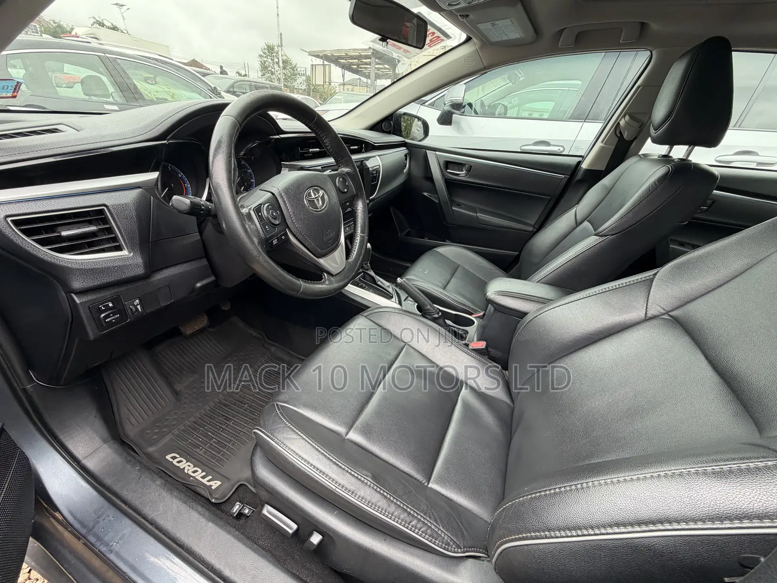 Toyota Corolla S 4dr Sedan (1.8L 4cyl CVT) 2015 Gray