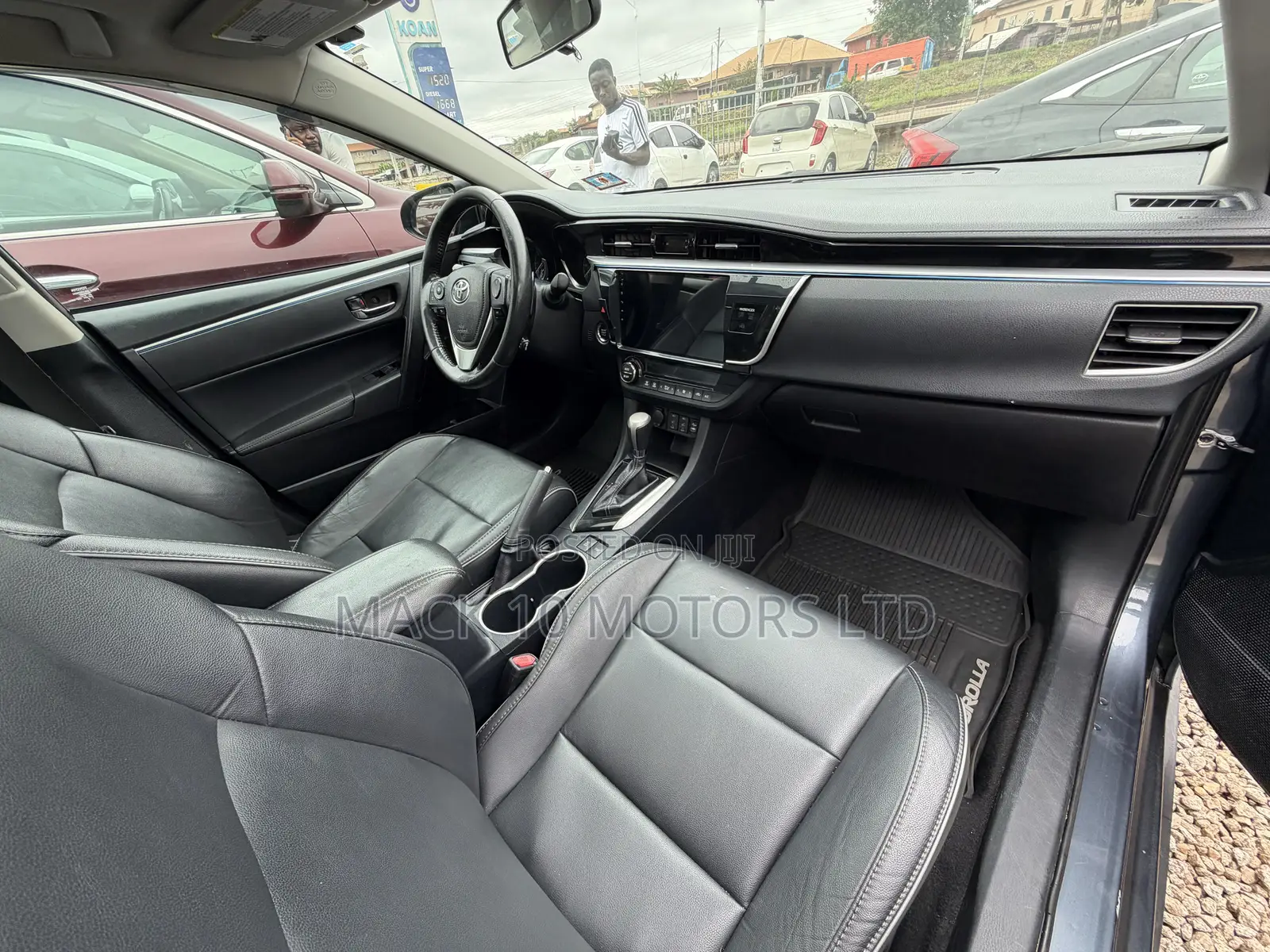 Toyota Corolla S 4dr Sedan (1.8L 4cyl CVT) 2015 Gray