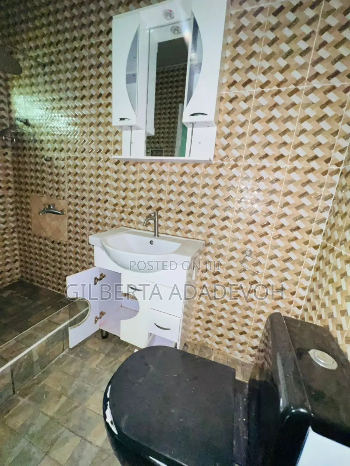 5bdrm House in Borga Homes, Malejor for rent
