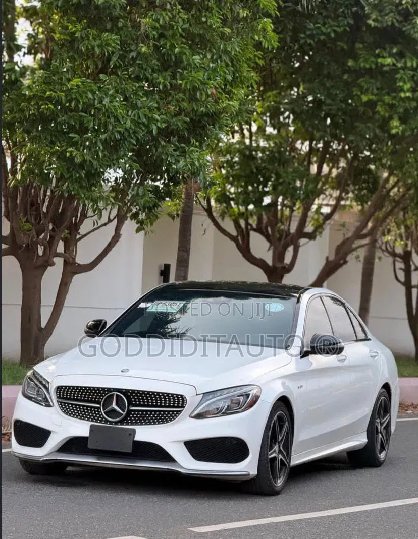Mercedes-Benz C450 2016 White