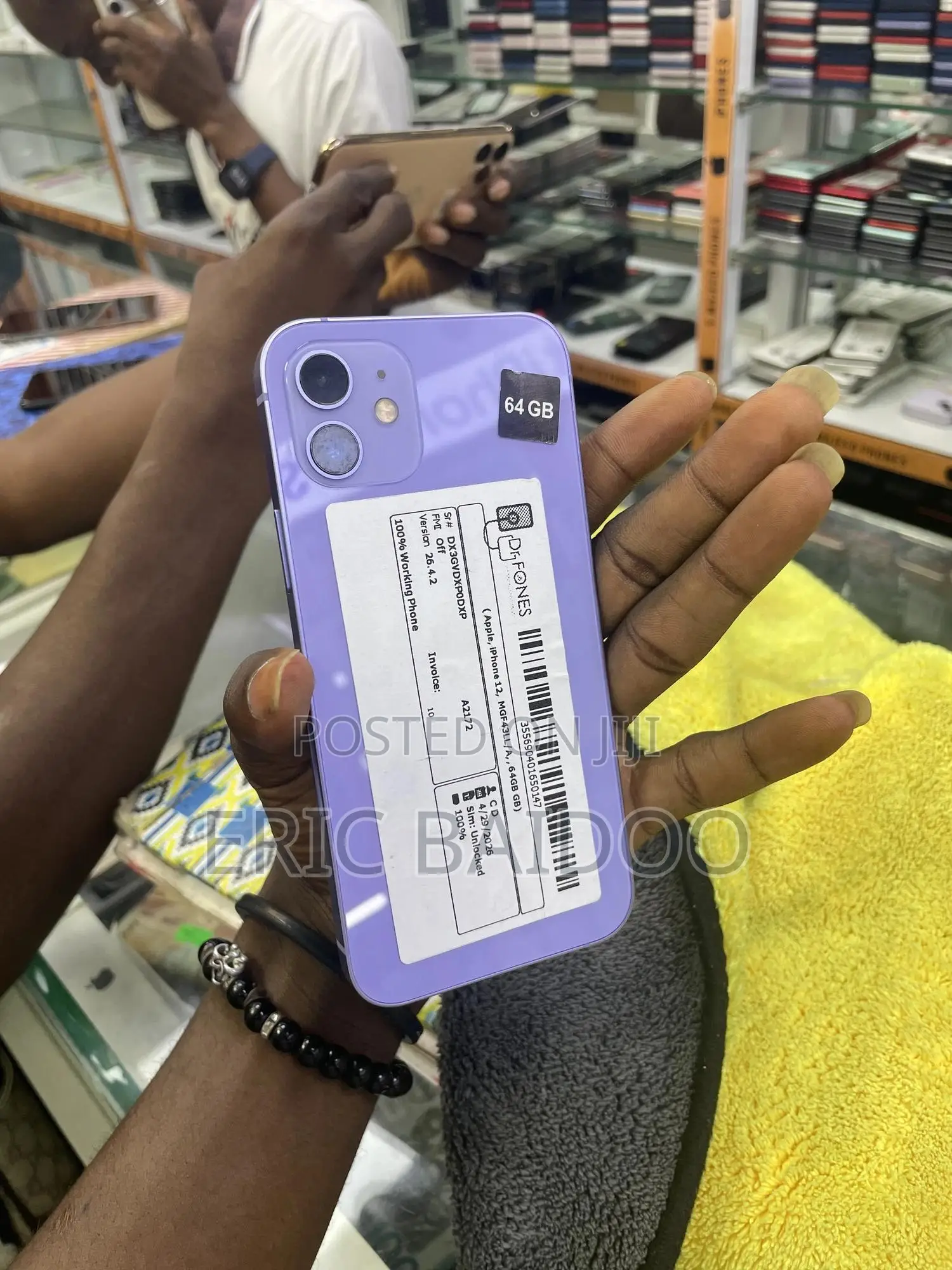 Apple iPhone 12 64 GB Purple