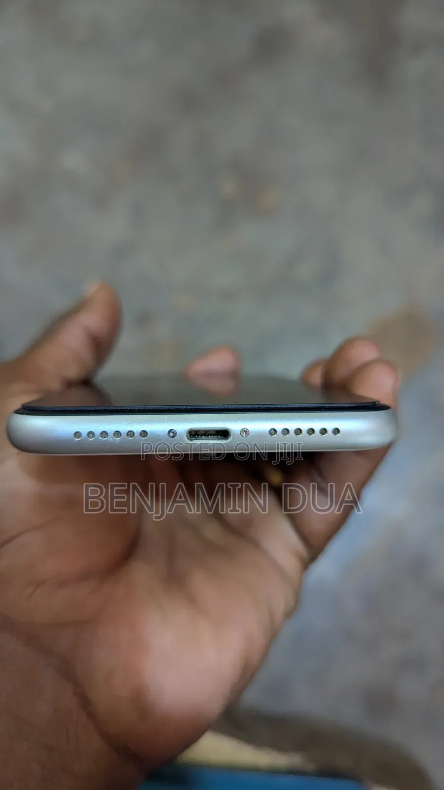 Apple iPhone 11 64 GB White