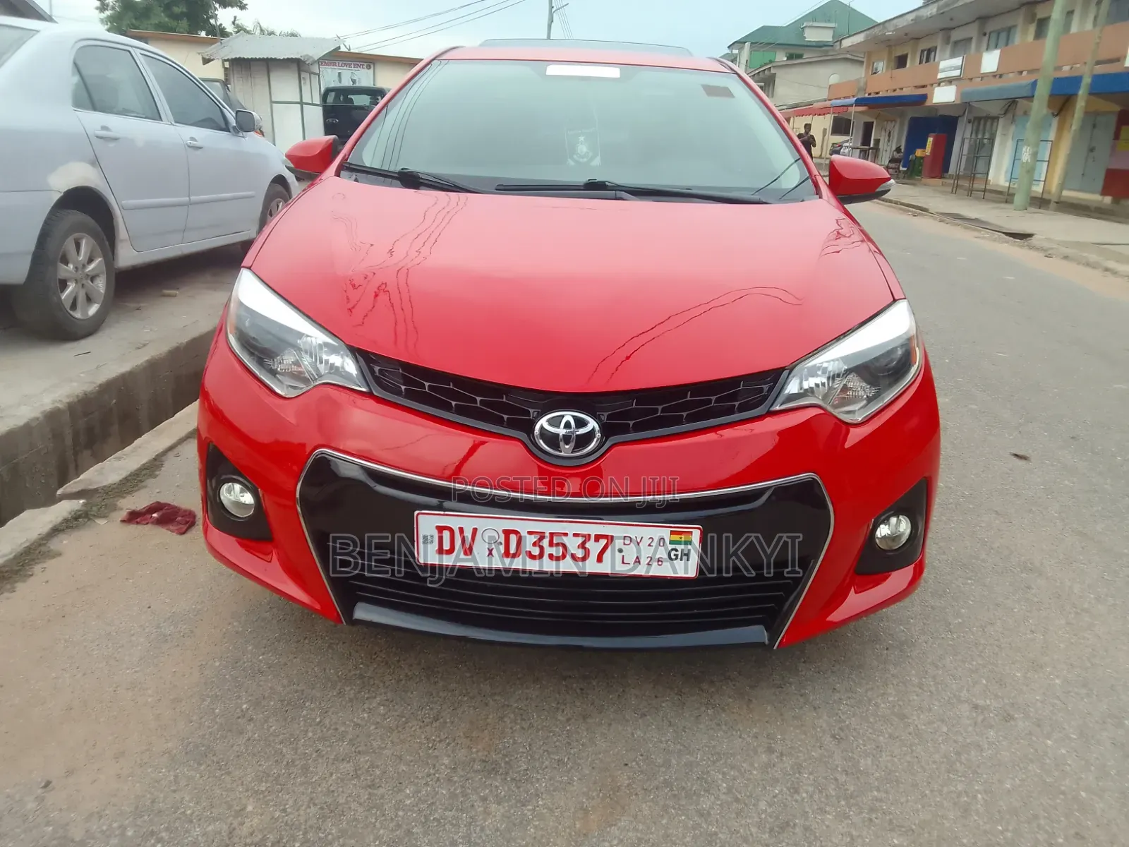 Toyota Corolla 2016 Red