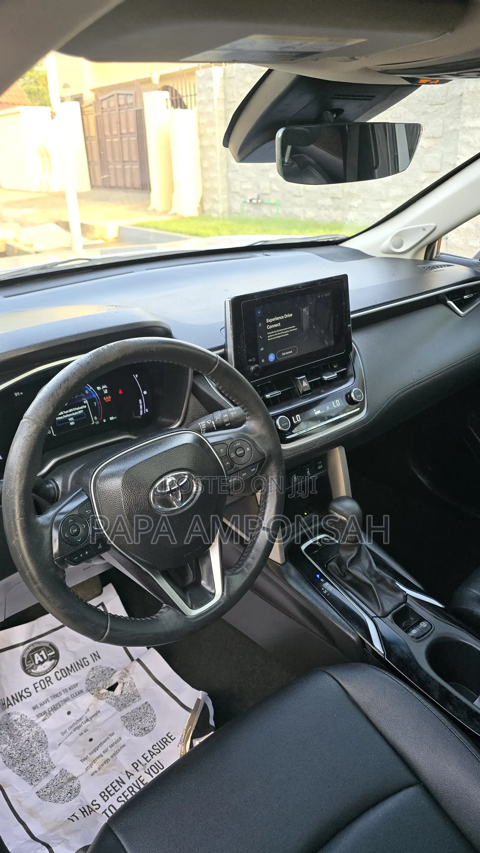 Toyota Corolla Cross XLE 4WD 2024 Silver