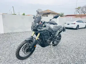 Aprilia Terra 2024 Gray