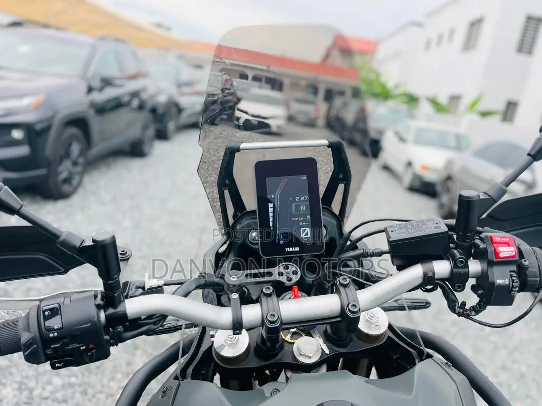 Aprilia Terra 2024 Gray