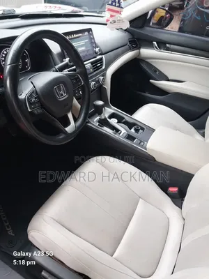 Honda Accord 2018 White