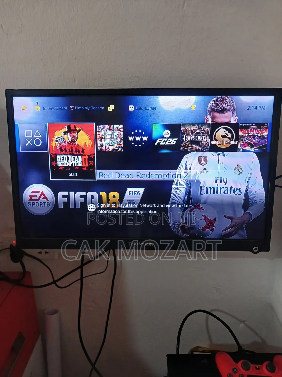 Jailbreak Ps4 500g + 2 Controllers