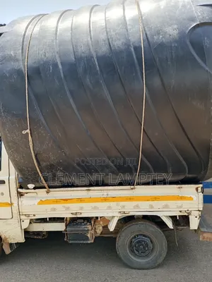 A 8000 Liter Watatank for Sale.