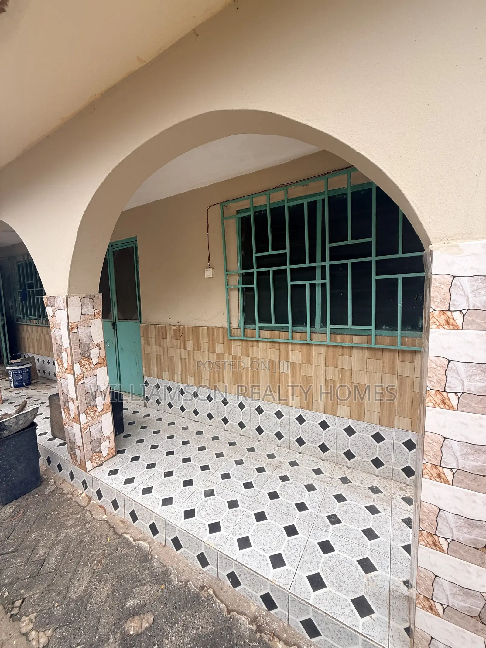 1bdrm Apartment in Kotobabi, Ecobank, Spintex for rent