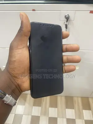 Apple iPhone 11 Pro Max 64 GB Green