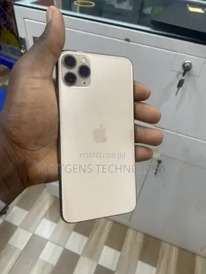 Apple iPhone 11 Pro Max 64 GB Gold