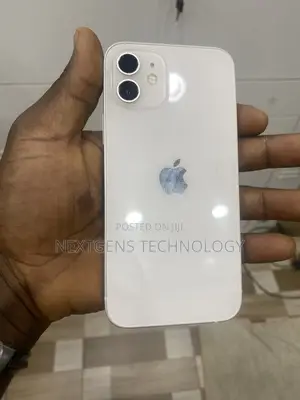 Apple iPhone 12 64 GB White
