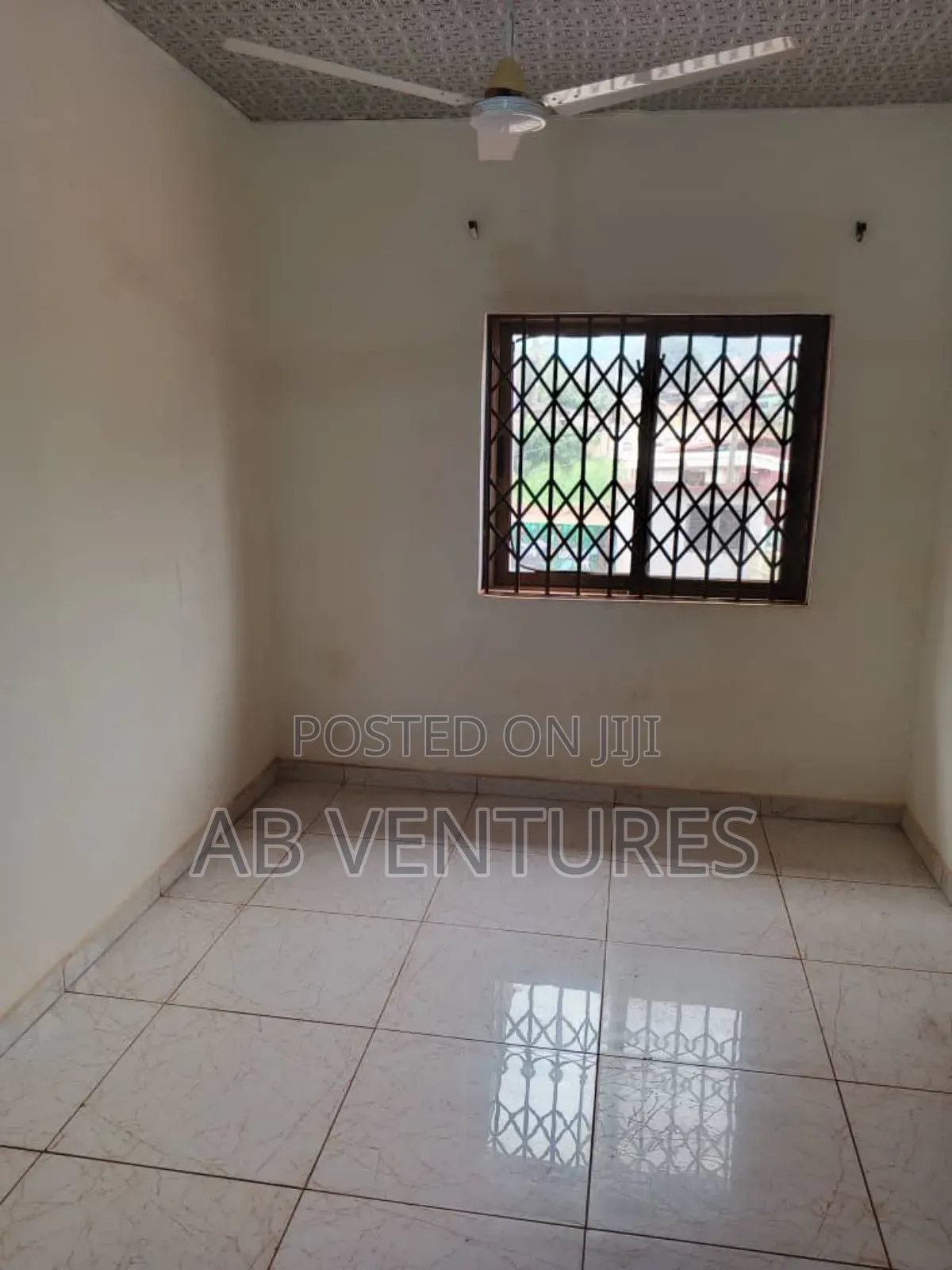 1bdrm Apartment in Oyibi Bush Canteen for rent