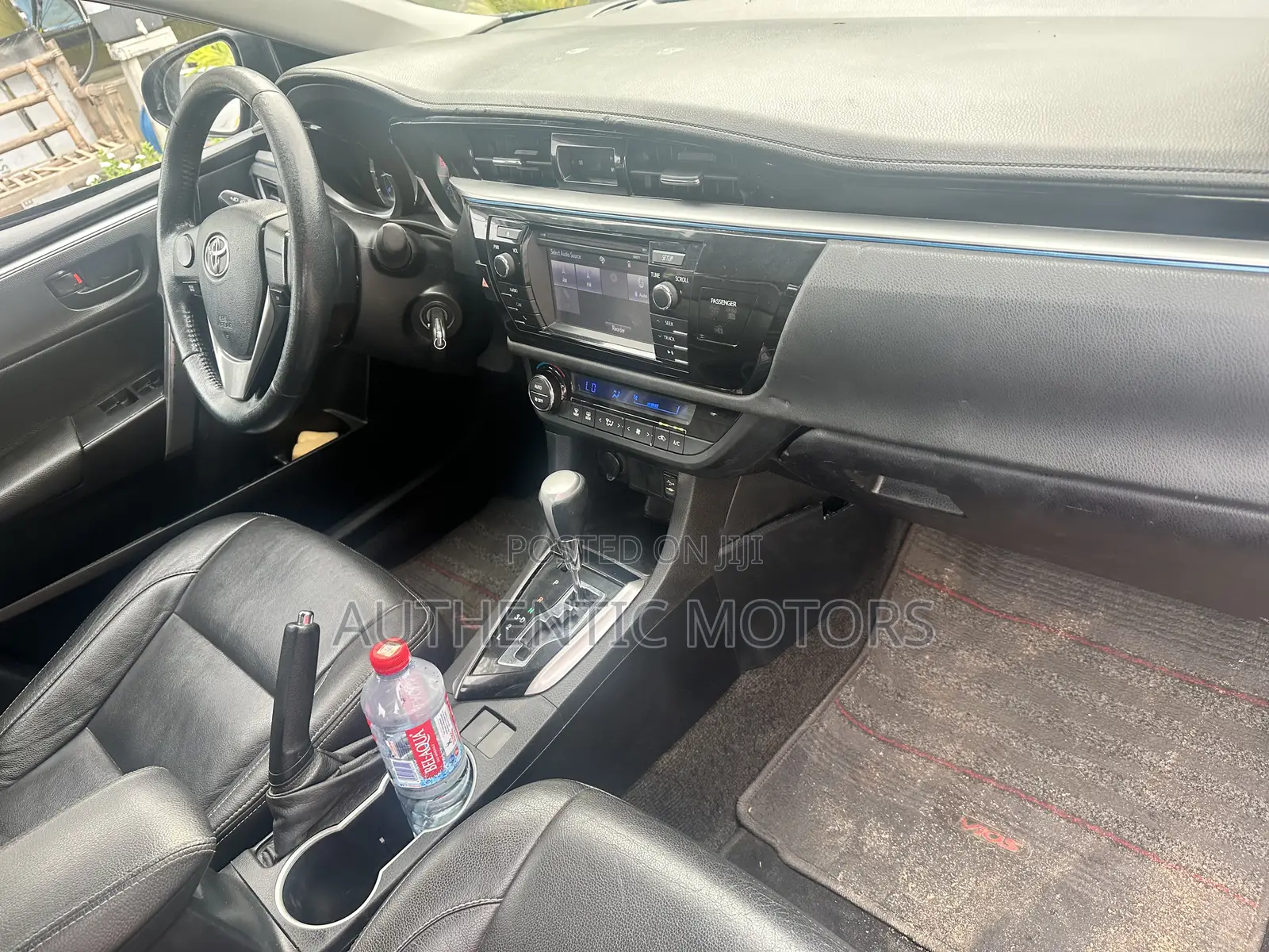 Toyota Corolla 2015 Gray