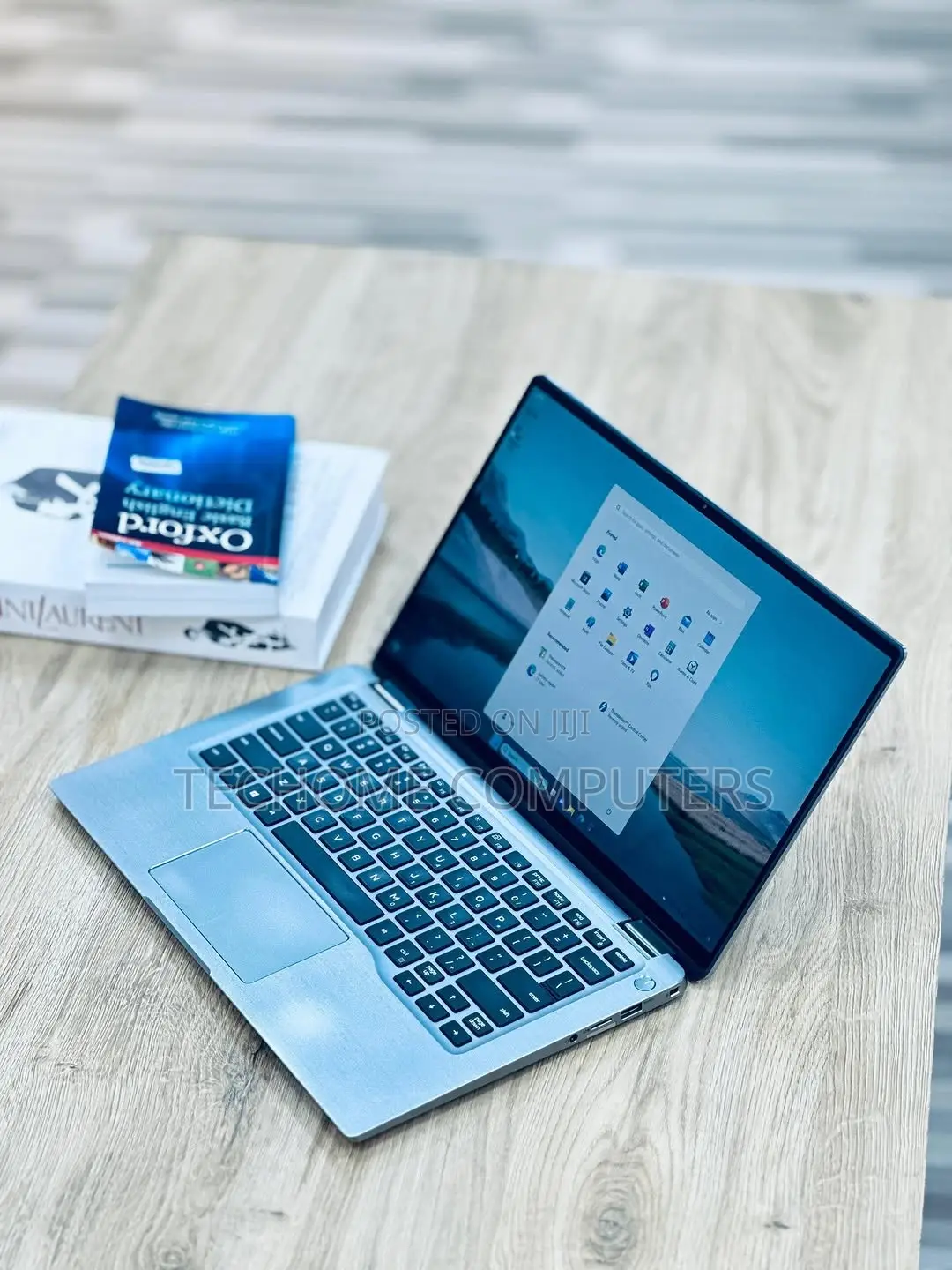 Laptop Dell Latitude 7400 8GB Intel Core i5 SSD 256GB