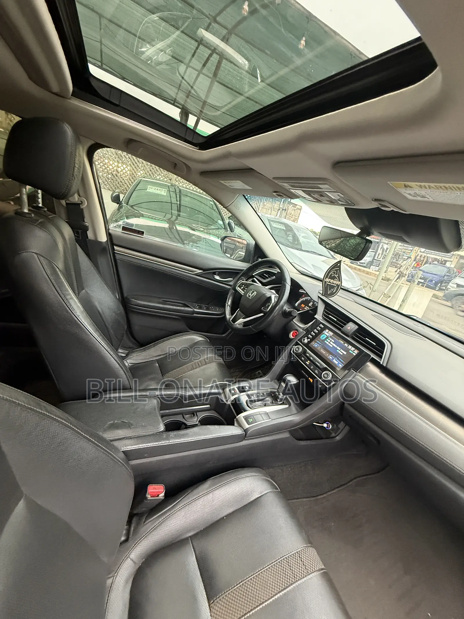 Honda Civic Touring Sedan 2019 Black