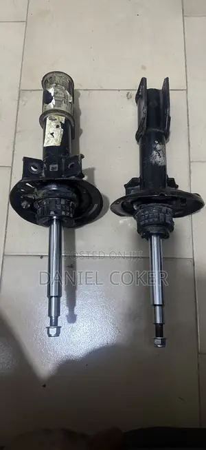 Mercedez Benz C250 C300 W204 2013/2014 Front Shock Absorber