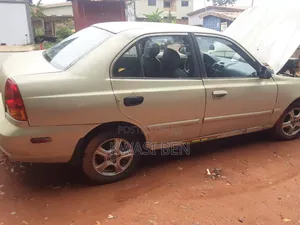 Hyundai Accent 2004 Gray
