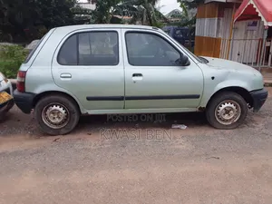 Nissan March 2004 Gray