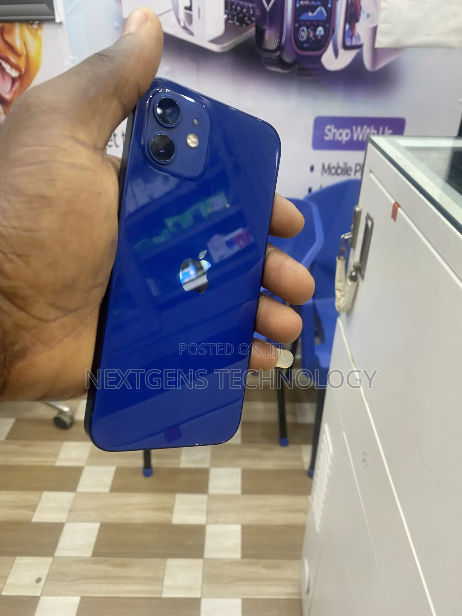 Apple iPhone 12 64 GB Blue