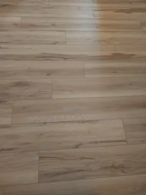 Superior Vinyl Floor Installation – Fast Flawless