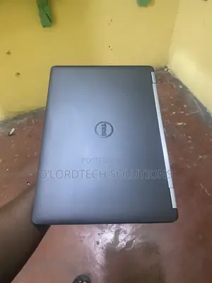 Laptop Dell Latitude E7470 8GB Intel Core i5 SSD 256GB