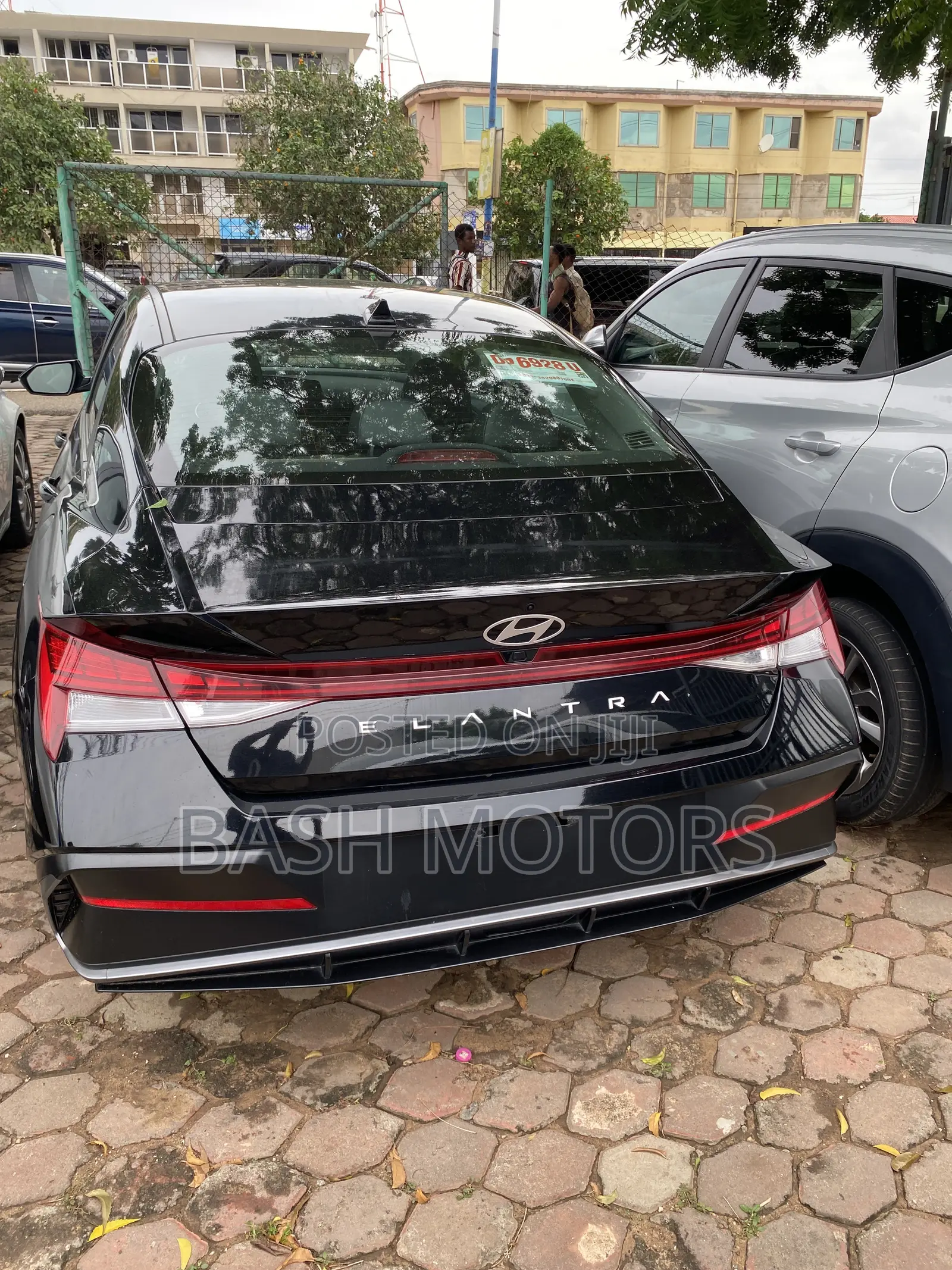 Hyundai Elantra 2025 Black