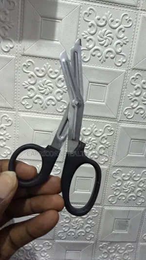 Emergency Scissors or Shears